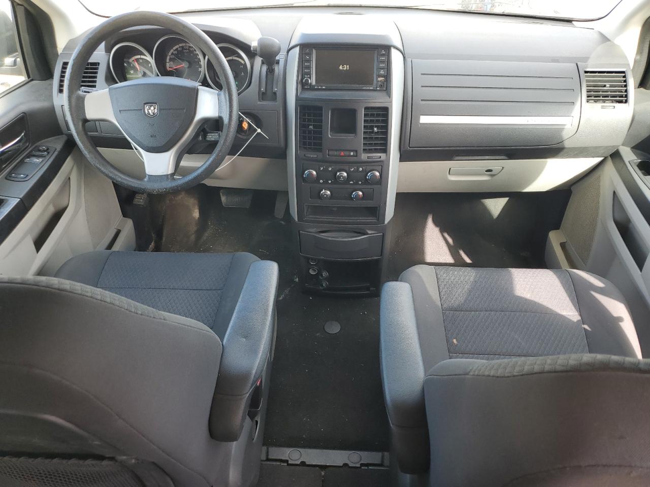 2010 Dodge Grand Caravan Se VIN: 2D4RN4DE5AR276061 Lot: 67552215