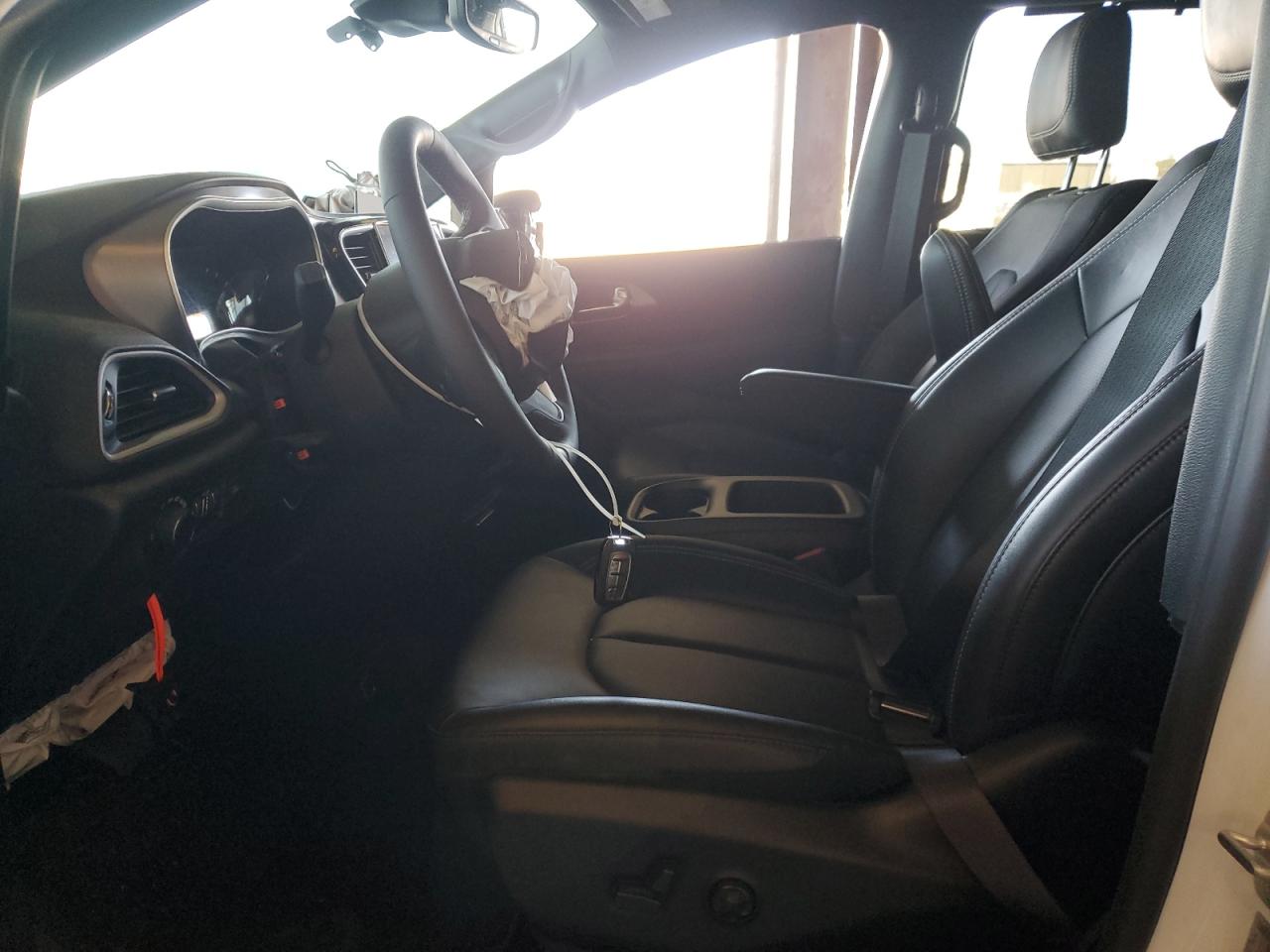 2025 Chrysler Voyager Lx VIN: 2C4RC1CG5SR525254 Lot: 69120855