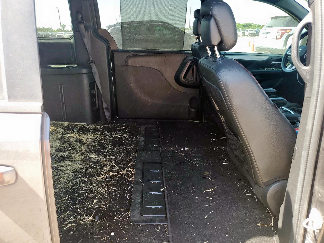 2019 Dodge Grand Caravan Gt VIN: 2C4RDGEG5KR675250 Lot: 64881145