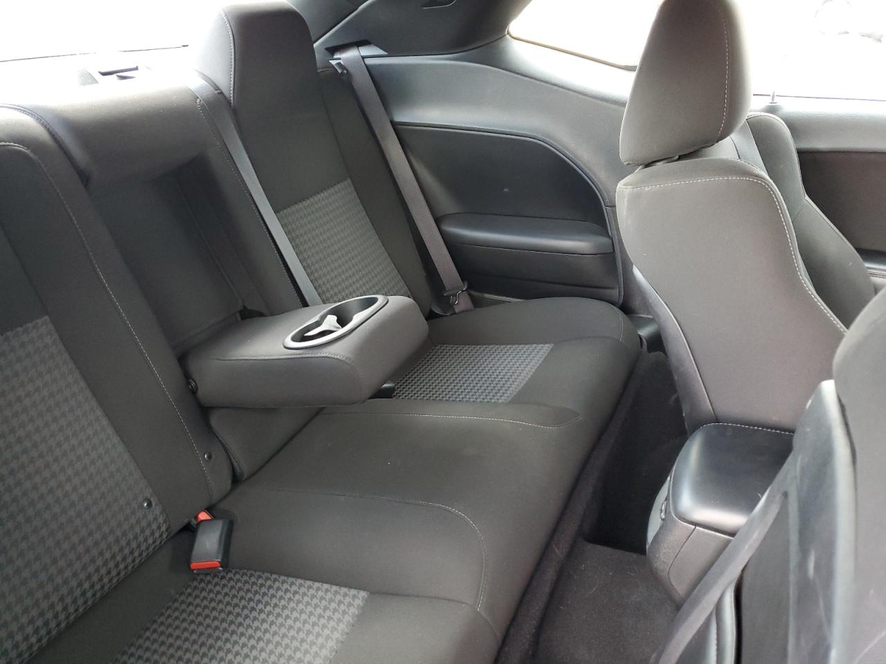 2022 Dodge Challenger R/T VIN: 2C3CDZBT5NH207231 Lot: 70144685