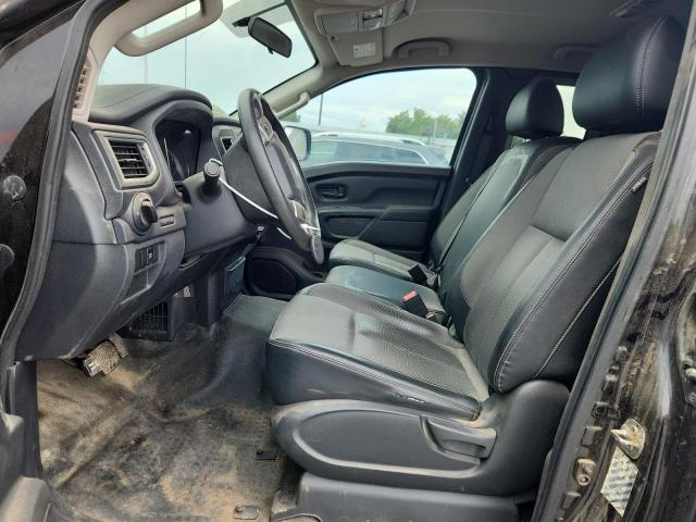  NISSAN TITAN 2018 Черный