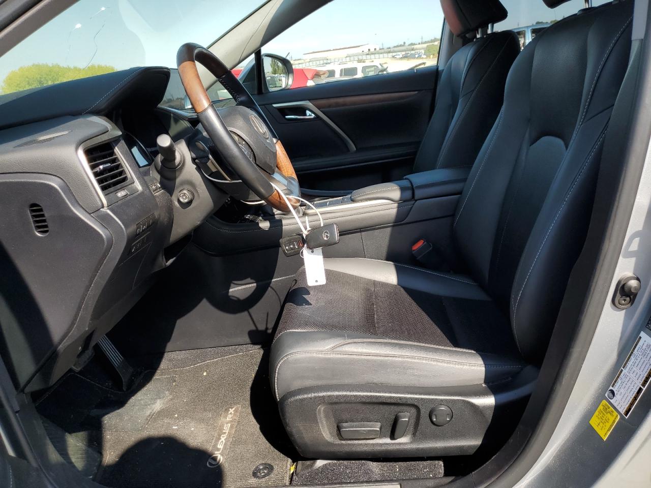 2022 Lexus Rx 350 L VIN: JTJHZKFA0N2043573 Lot: 70820535