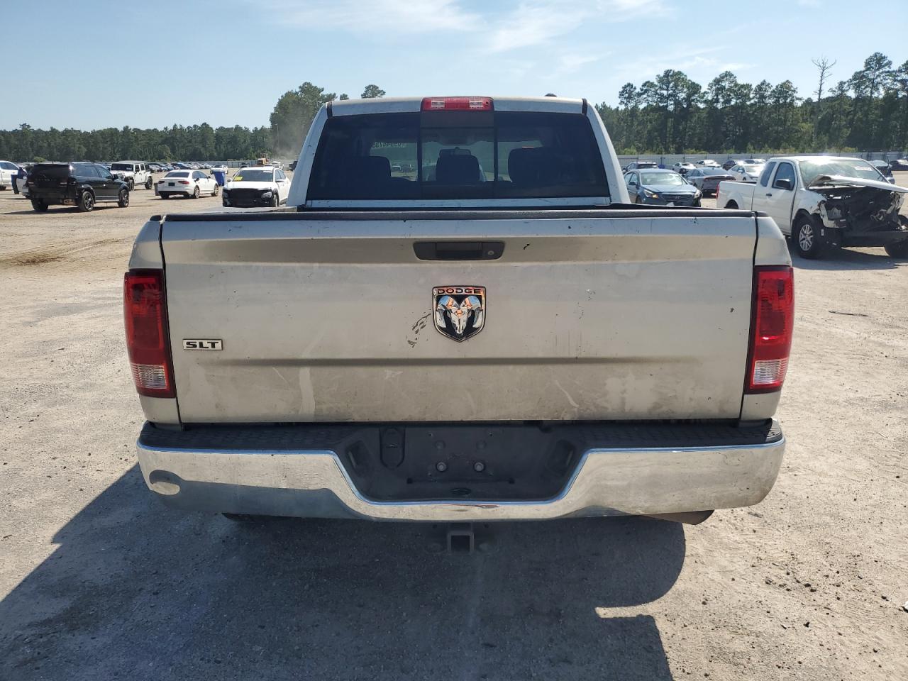 2010 Dodge Ram 1500 VIN: 1D7RB1CT3AS249868 Lot: 69944735