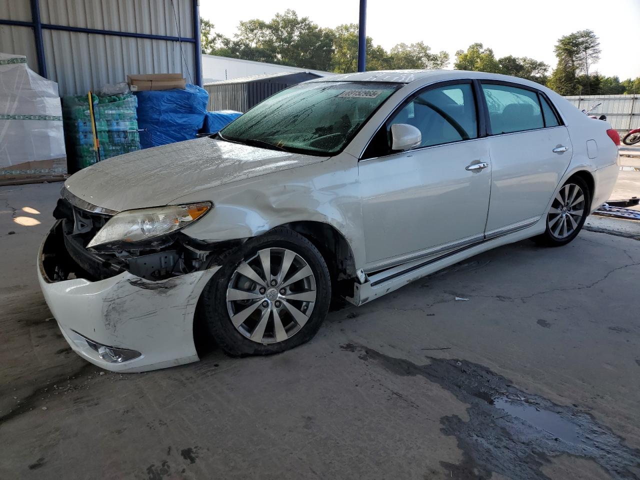 2011 Toyota Avalon Base