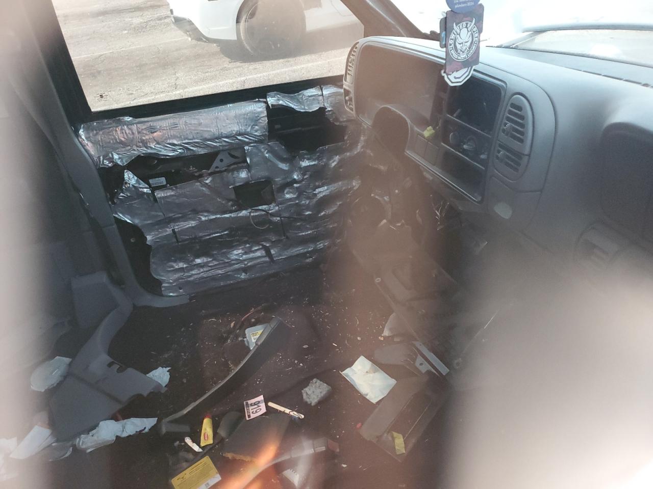 2GTEC19R8V1527235 1997 GMC Sierra C1500