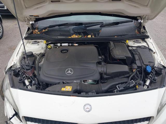 2016 MERCEDES-BENZ A CLASS SE