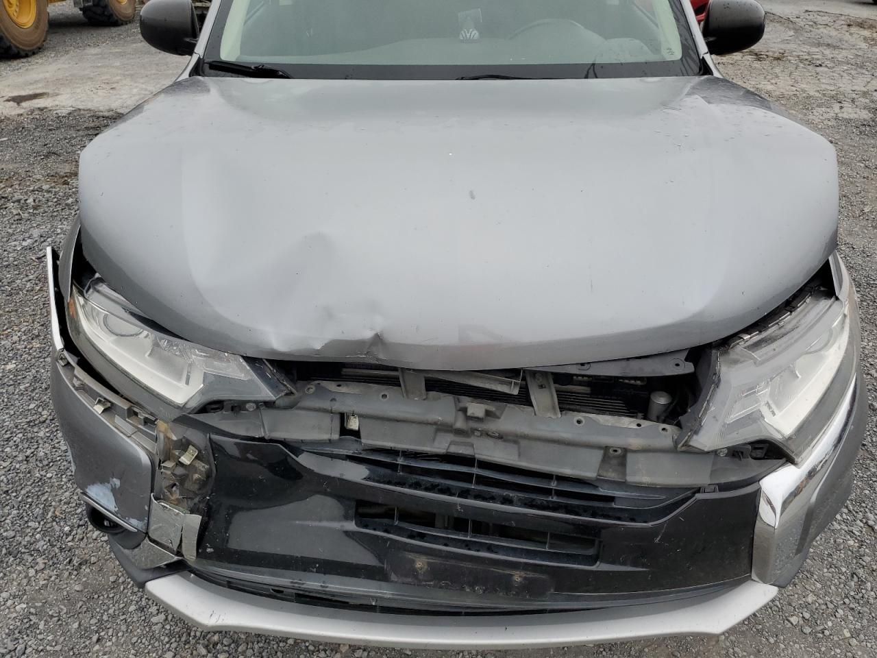 2016 Mitsubishi Outlander Es VIN: JA4AD2A35GZ020578 Lot: 69521905