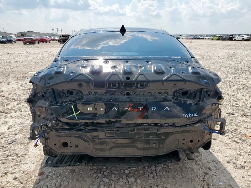  HYUNDAI ELANTRA 2023 Черный