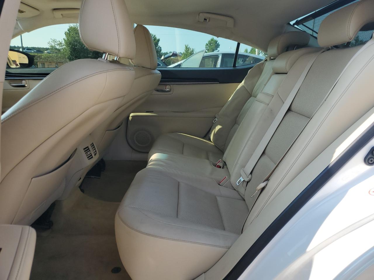 2015 Lexus Es 350 VIN: JTHBK1GG5F2174640 Lot: 69327255