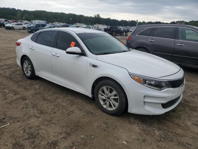  KIA OPTIMA 2018 Белы