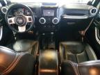 2014 JEEP WRANGLER UNLIMITED SAHARA   à vendre chez Copart CT - HARTFORD SPRINGFIELD