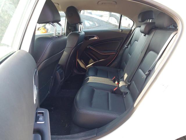 2016 MERCEDES BENZ A 180 D SE