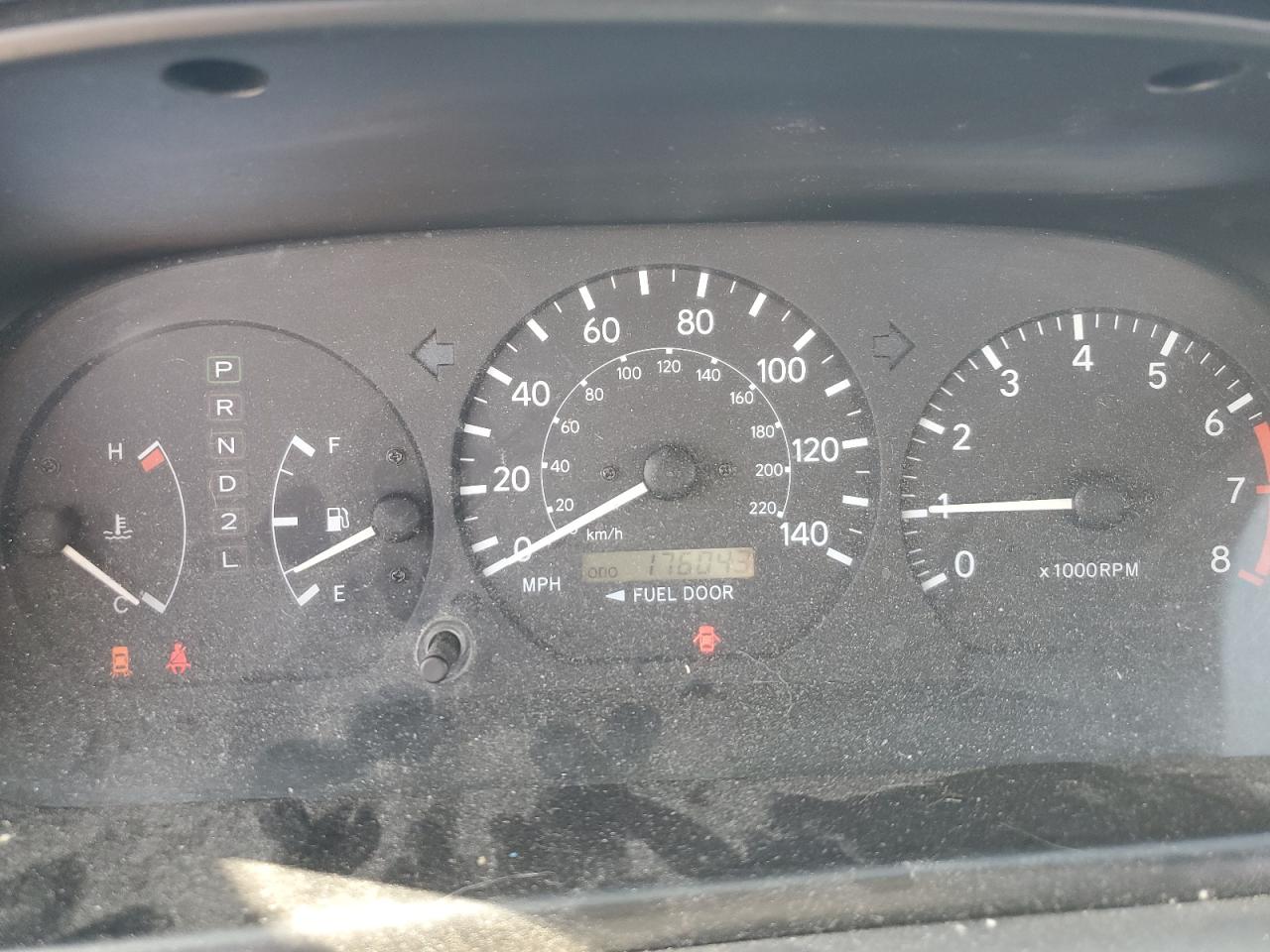 2000 Toyota Camry Ce VIN: JT2BG22K5Y0529527 Lot: 70292035