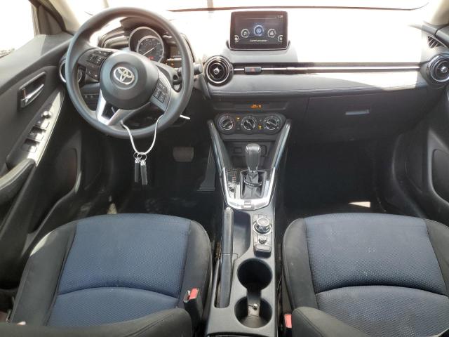  TOYOTA YARIS 2017 Granatowy