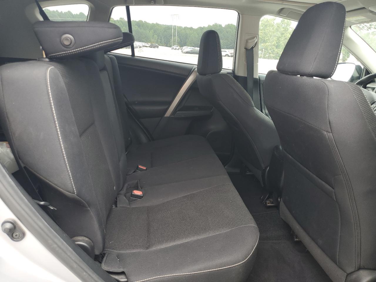 2017 Toyota Rav4 Xle VIN: 2T3WFREV7HW383198 Lot: 69629545