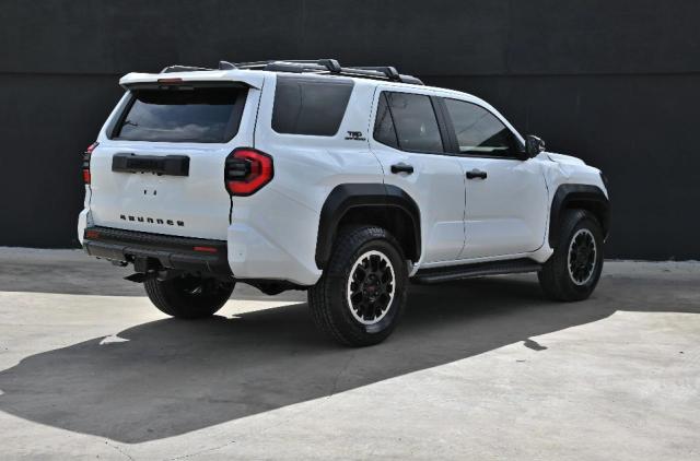  TOYOTA 4RUNNER 2025 Белы