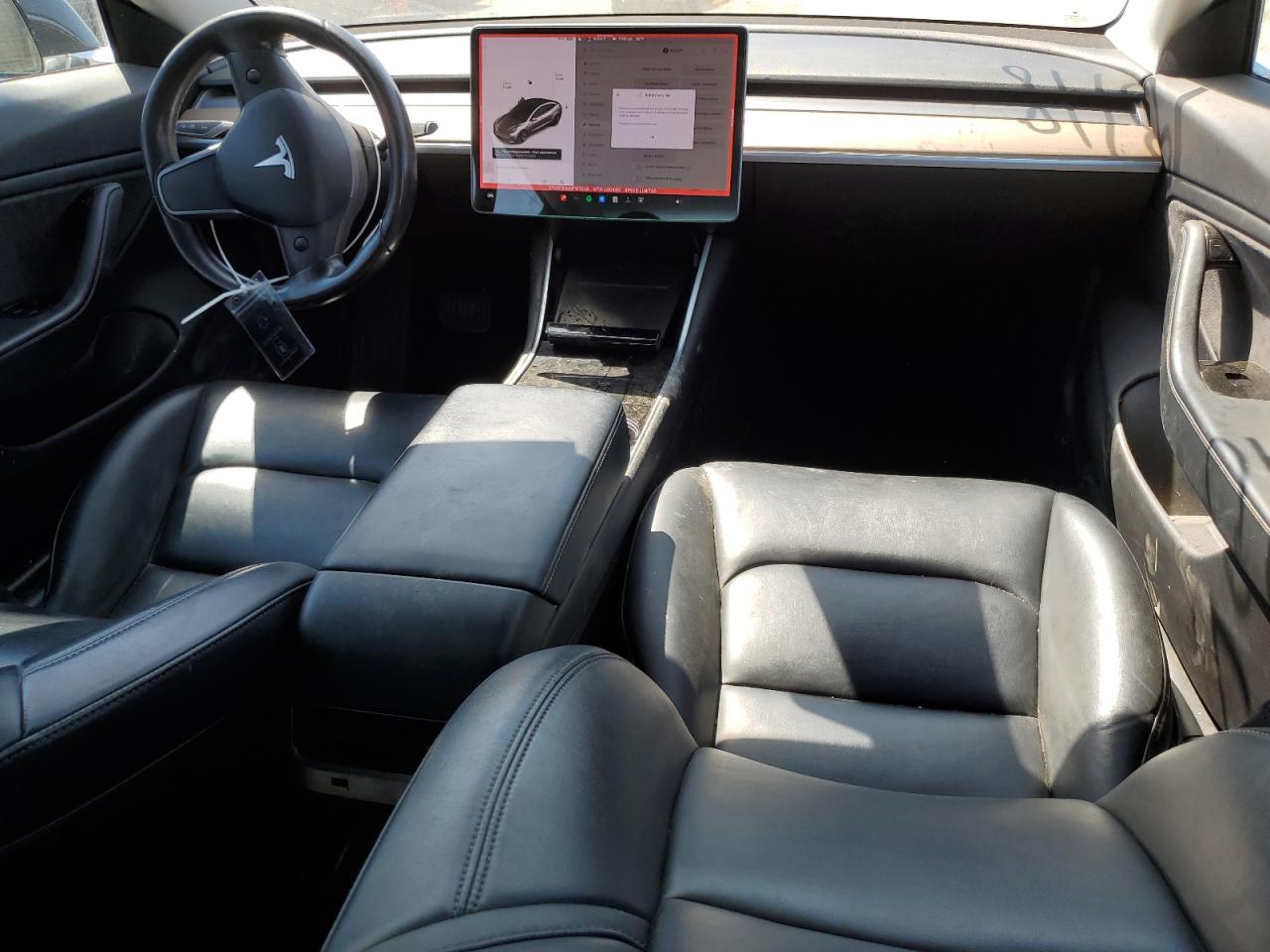 2018 Tesla Model 3 VIN: 5YJ3E1EA4JF157233 Lot: 70692585