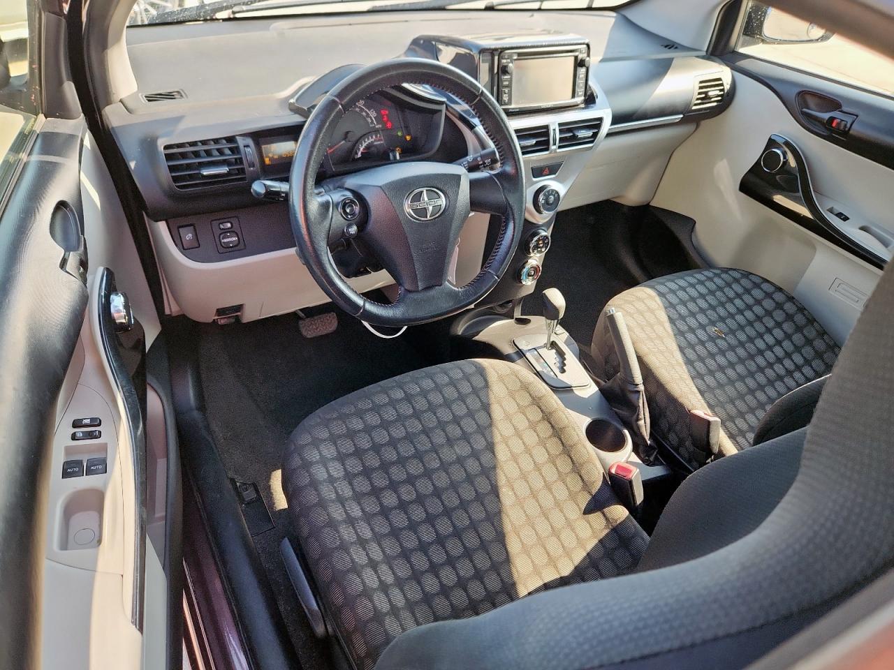 2012 Toyota Scion Iq VIN: JTNJJXB09CJ017560 Lot: 68127495