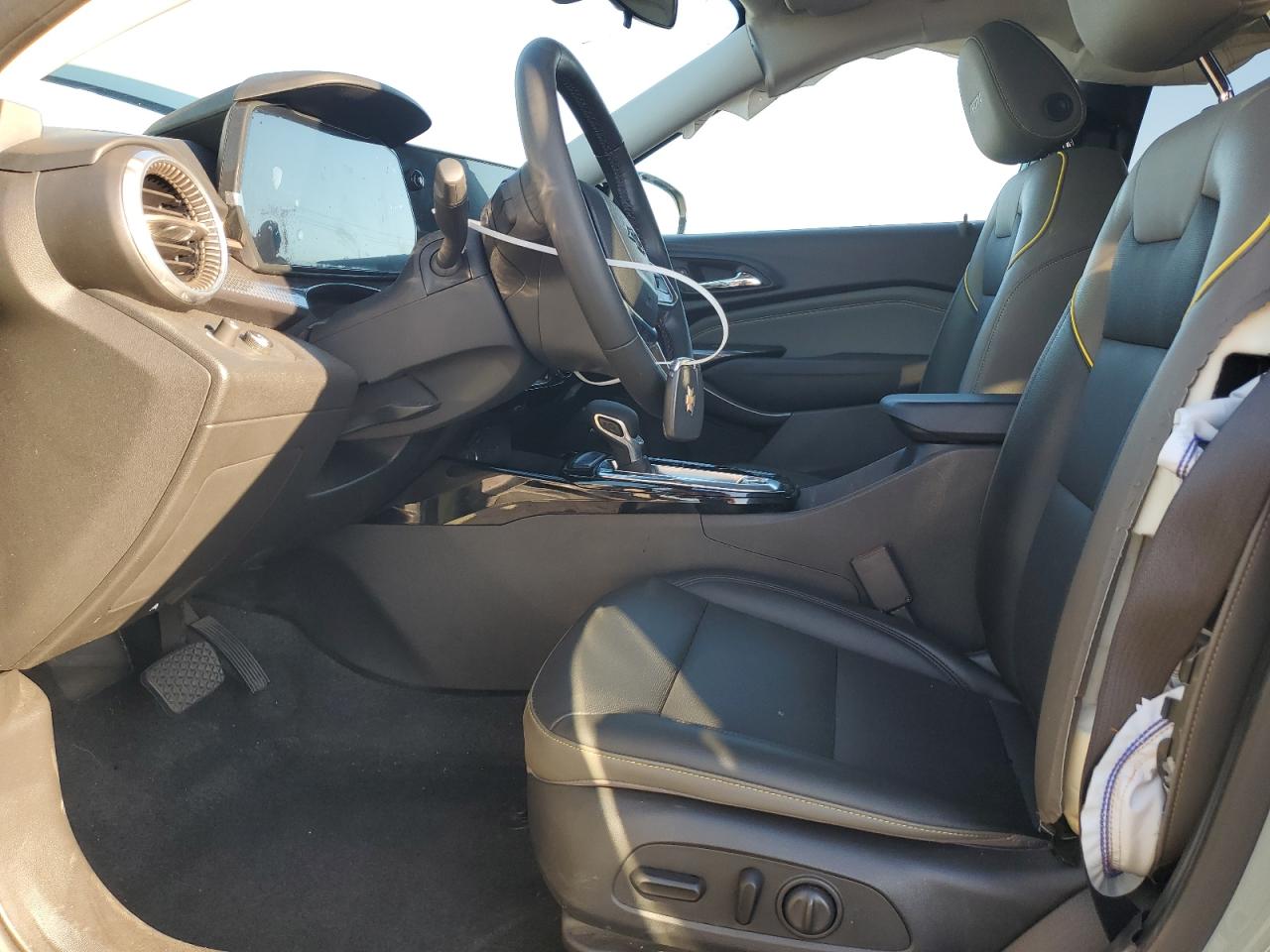 2025 Chevrolet Trax Activ VIN: KL77LKEP5SC037437 Lot: 70948585