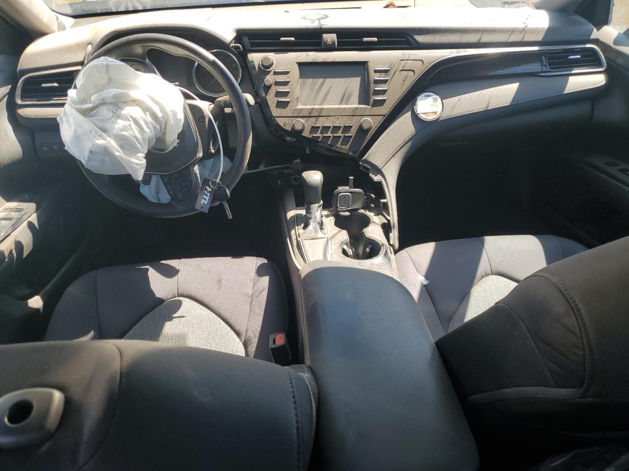 2019 Toyota Camry L VIN: 4T1B11HK8KU259067 Lot: 69565475