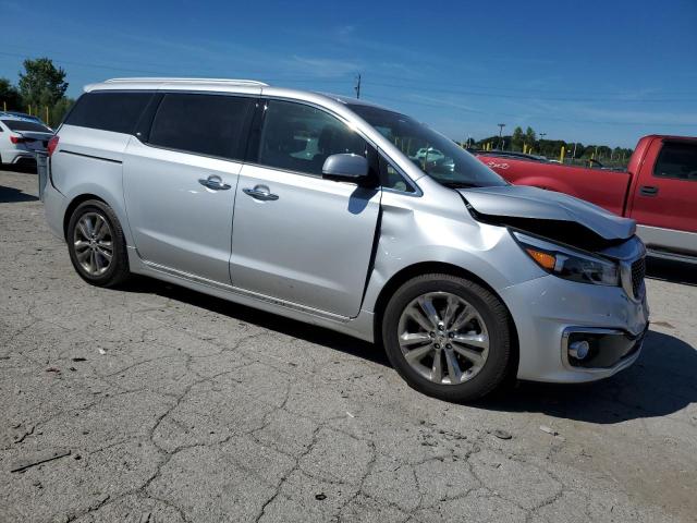  KIA SEDONA 2018 Серебристый
