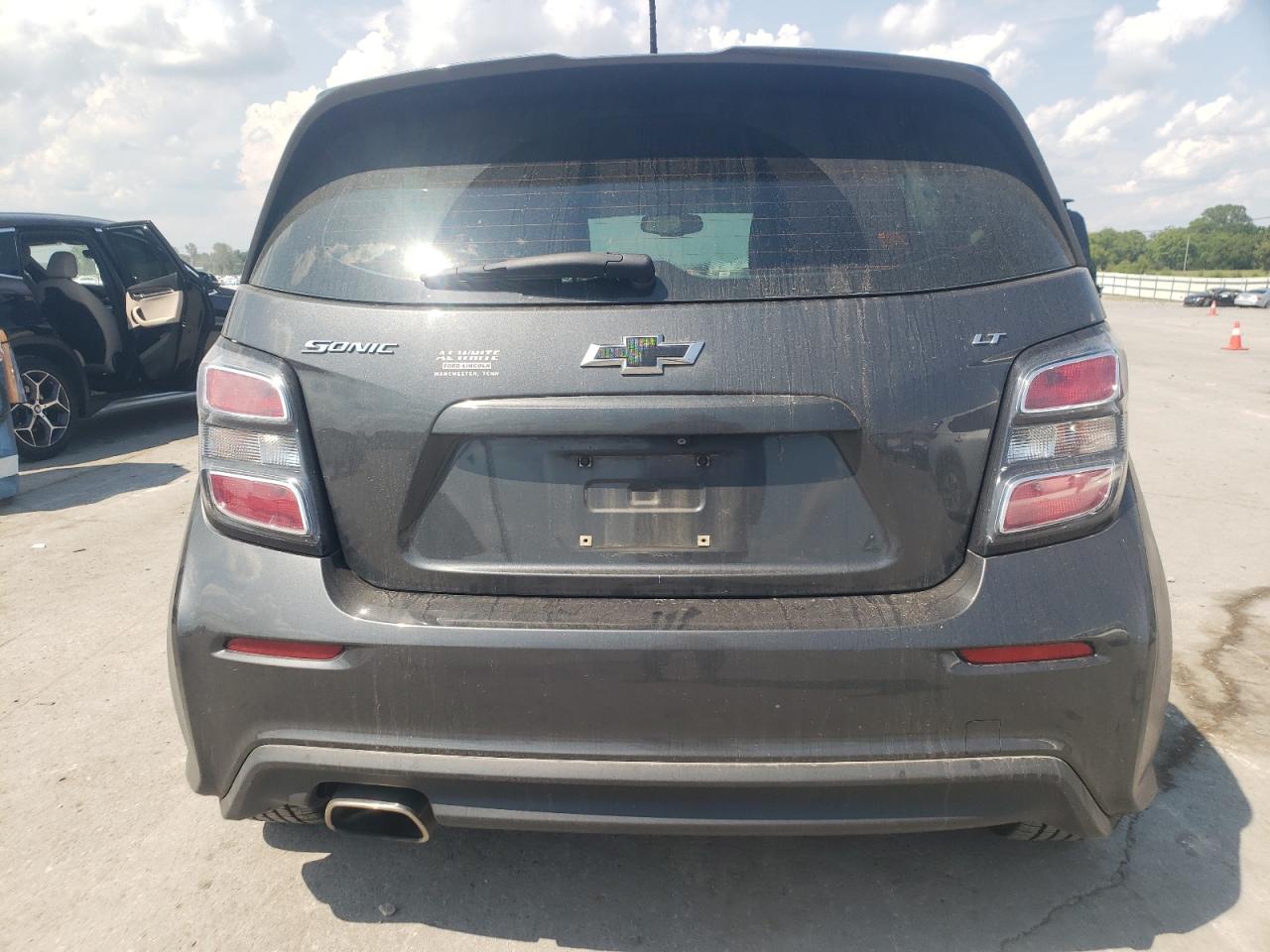 2018 Chevrolet Sonic Lt VIN: 1G1JD6SH3J4123065 Lot: 68857315