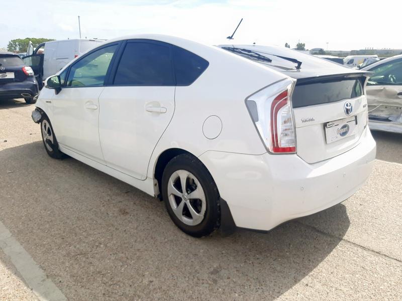 2014 TOYOTA PRIUS T3
