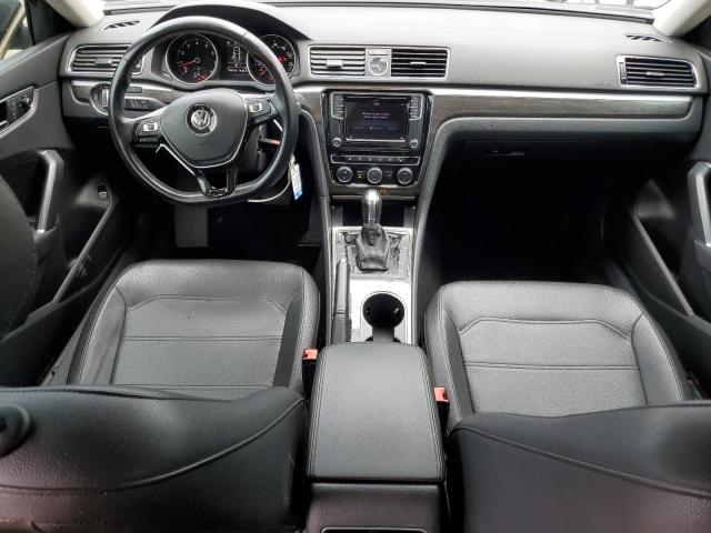  VOLKSWAGEN PASSAT 2016 Серый