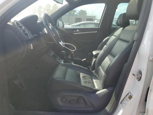  VOLKSWAGEN TIGUAN 2015 Biały