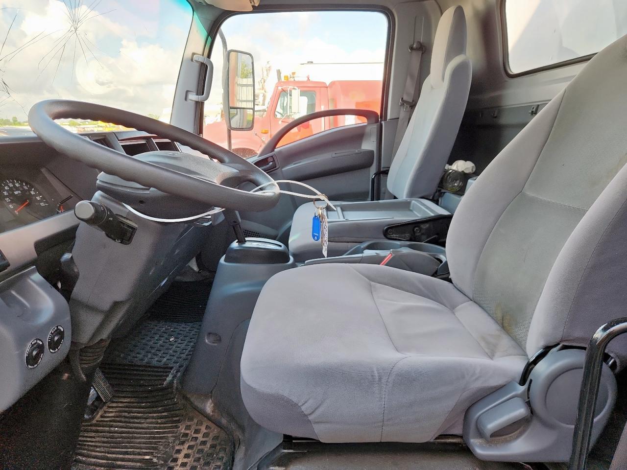 2020 Isuzu Npr Hd VIN: 54DC4W1B8LS803597 Lot: 68641735