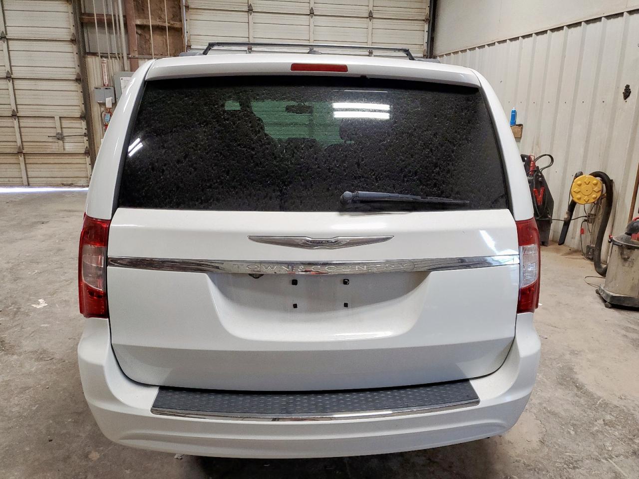 2014 Chrysler Town & Country Touring VIN: 2C4RC1BG0ER111157 Lot: 68566235