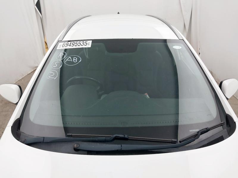 2015 HYUNDAI I30 SE