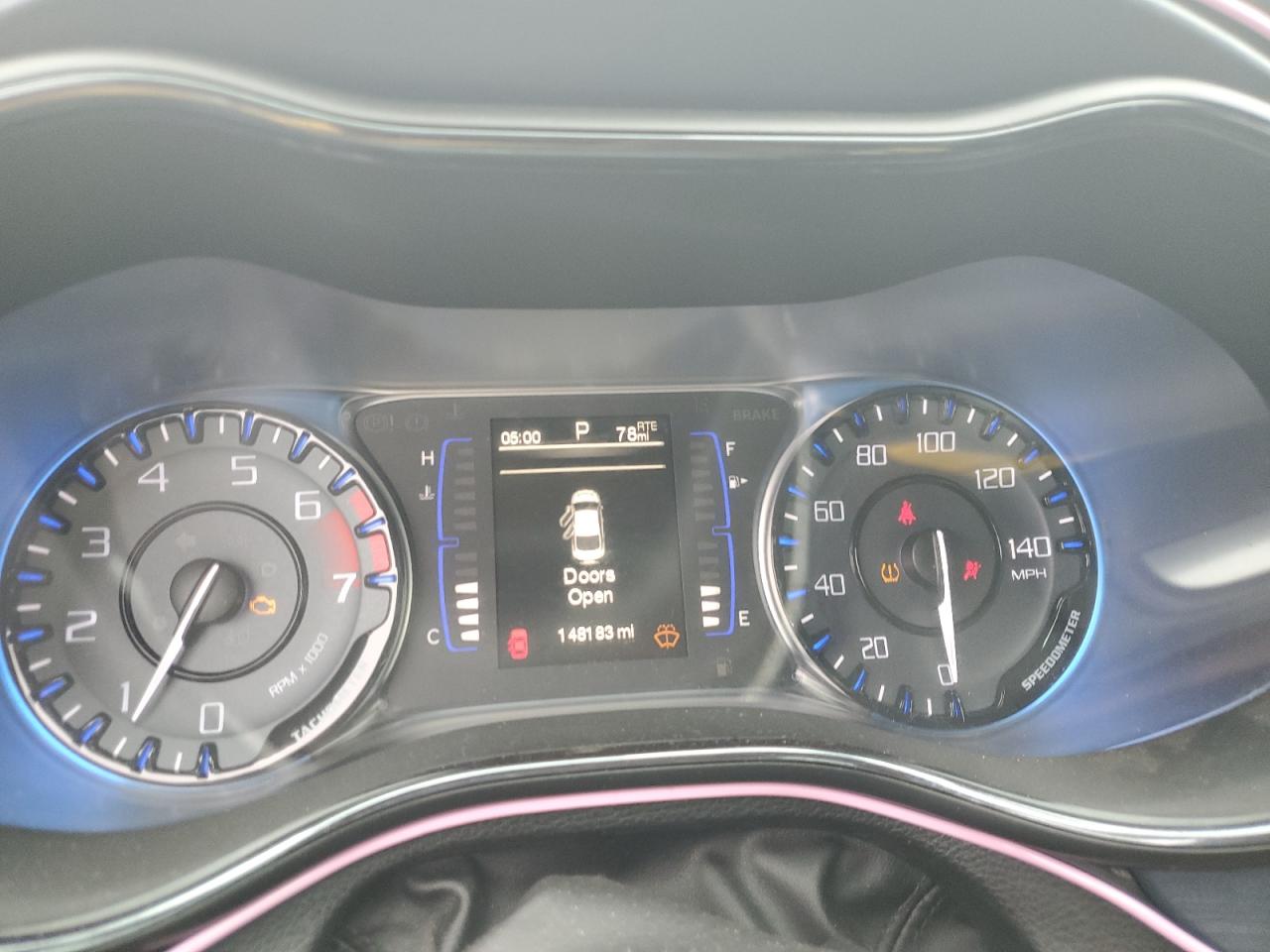 2015 Chrysler 200 S VIN: 1C3CCCBBXFN758612 Lot: 67454685