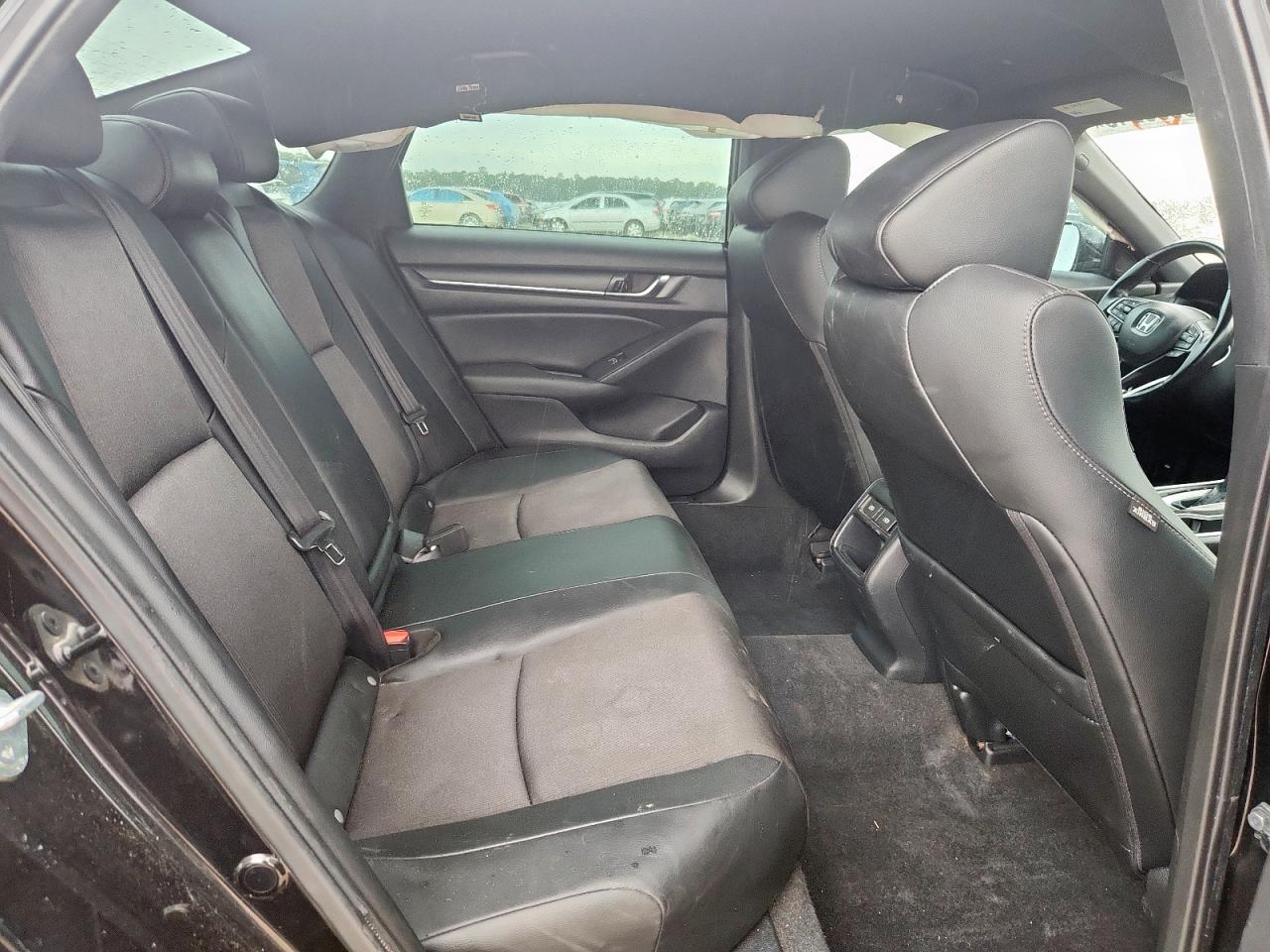 2022 Honda Accord Sport VIN: 1HGCV1F34NA084977 Lot: 69880245