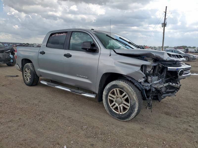 2016 TOYOTA TUNDRA CREWMAX SR5  