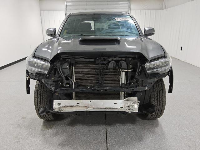  TOYOTA TACOMA 2023 Gray