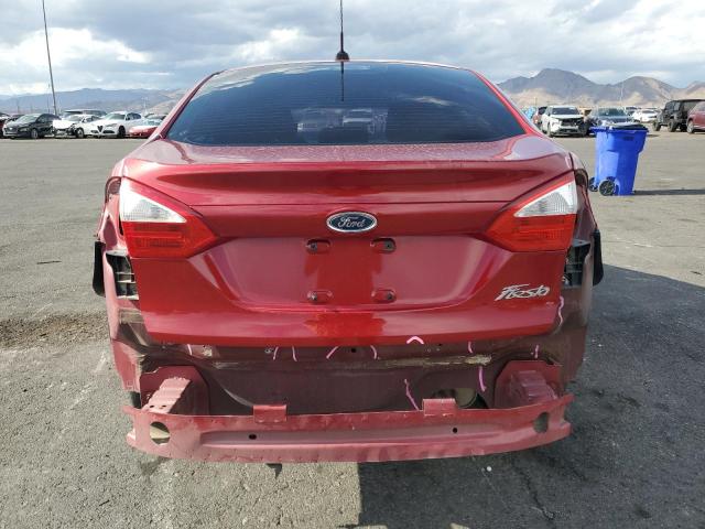  FORD FIESTA 2016 Красный