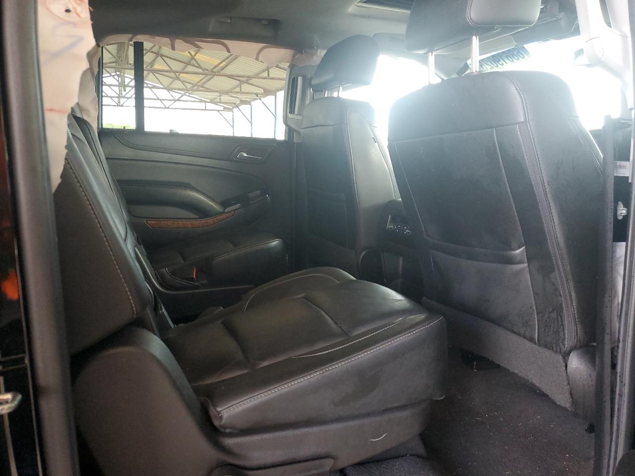 2019 Chevrolet Suburban K1500 Premier VIN: 1GNSKJKCXKR354016 Lot: 68619025