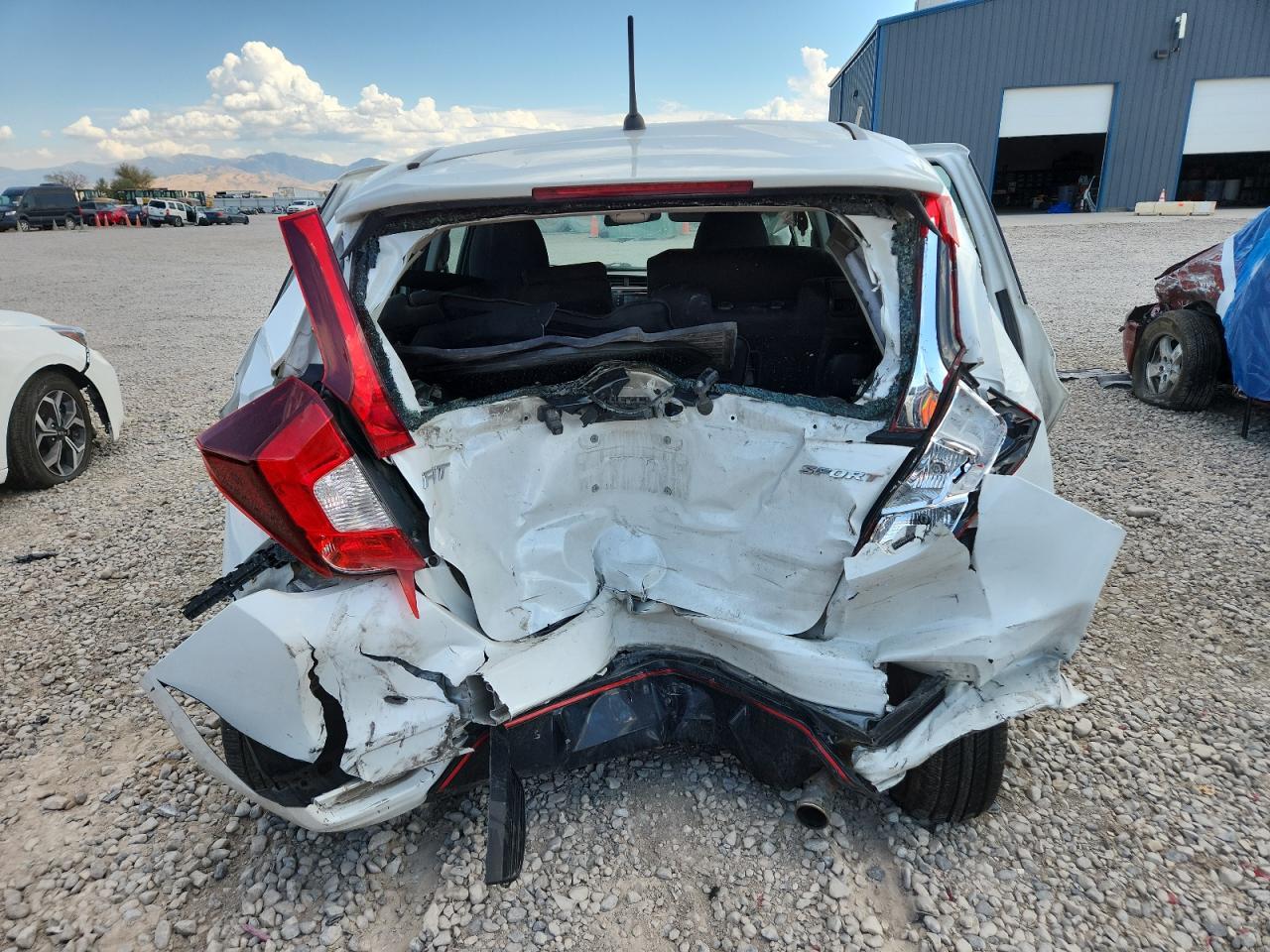 2020 Honda Fit Sport VIN: 3HGGK5H68LM731440 Lot: 81232795