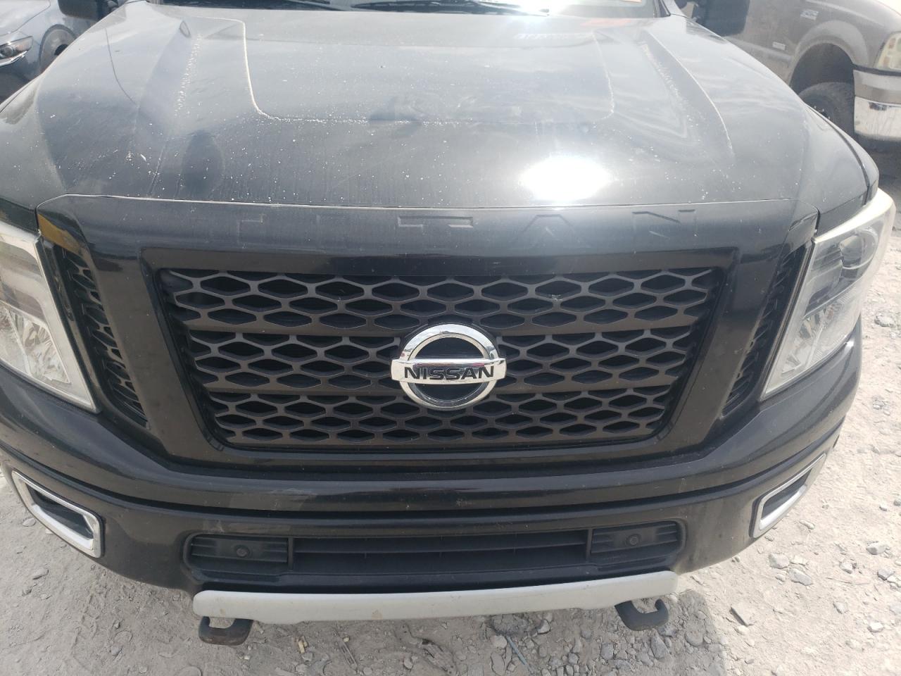2017 Nissan Titan Xd Sl VIN: 1N6BA1F44HN544745 Lot: 70136835