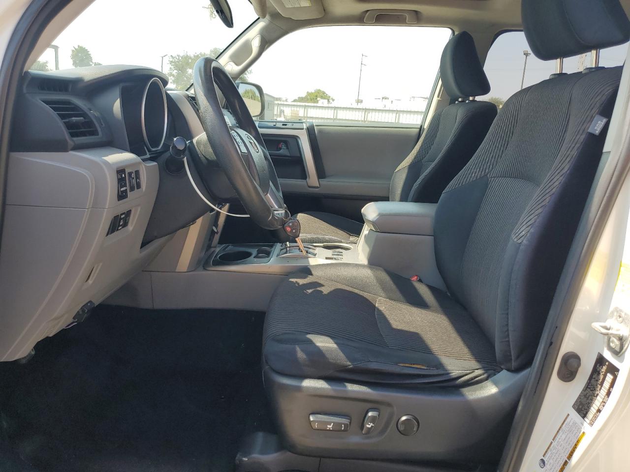 2010 Toyota 4Runner Sr5 VIN: JTEZU5JR0A5003101 Lot: 68530015