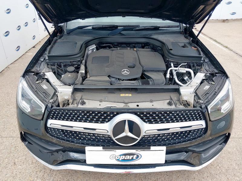 2020 MERCEDES-BENZ GLC AMG LINE