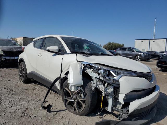  TOYOTA C-HR 2019 Белы
