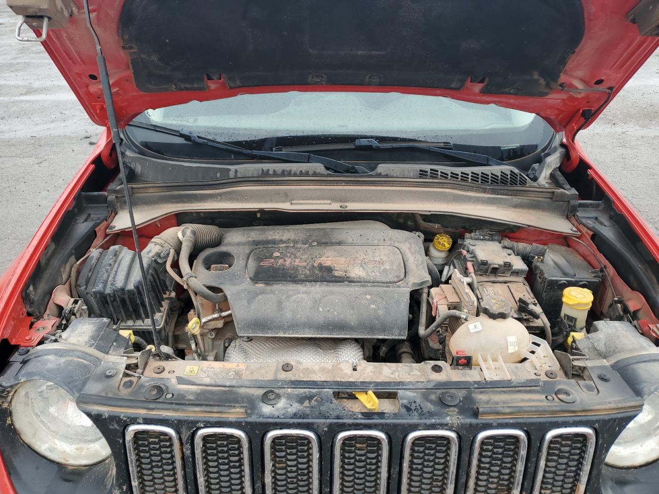 2016 Jeep Renegade Latitude VIN: ZACCJABT5GPE14483 Lot: 70049805