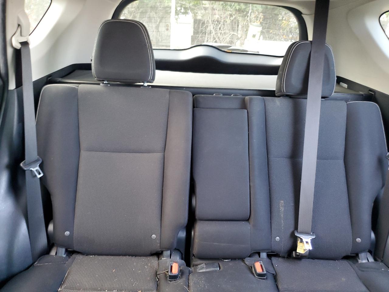 2017 Toyota Rav4 Xle VIN: JTMRFREV0HD210696 Lot: 68541925