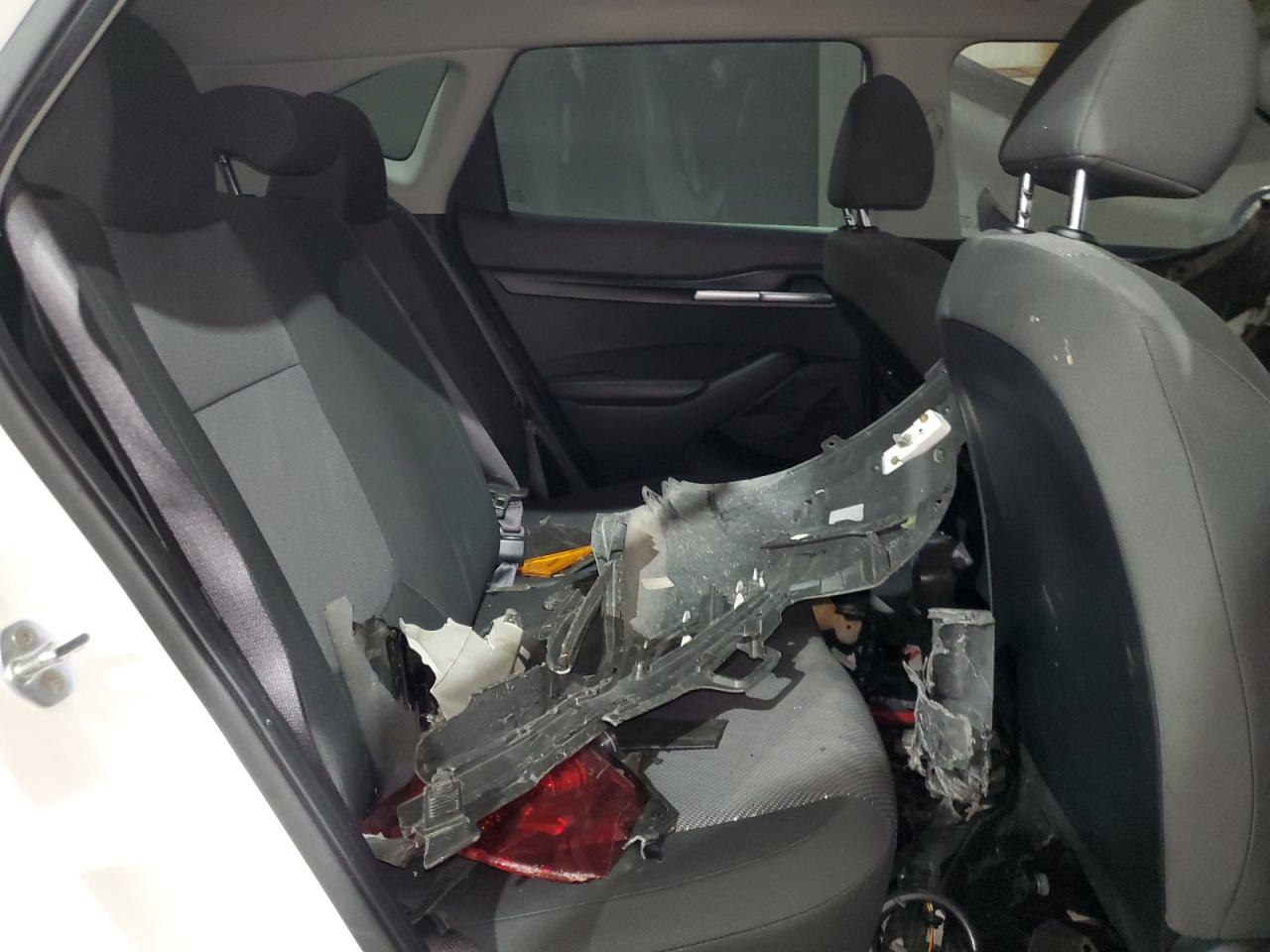 2023 Kia Seltos Lx VIN: KNDEPCAAXP7392013 Lot: 70180785