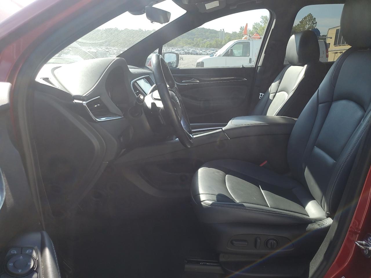 2022 Buick Enclave Essence VIN: 5GAERBKW5NJ165828 Lot: 70163385