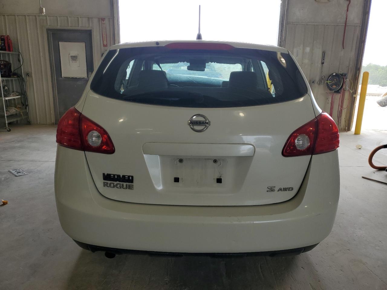2008 Nissan Rogue S VIN: JN8AS58V08W130398 Lot: 68092705