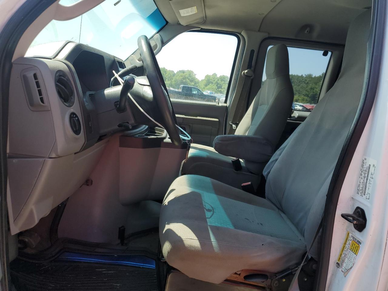 2014 Ford Econoline E350 Super Duty Wagon VIN: 1FBSS3BL0EDA58805 Lot: 67942415