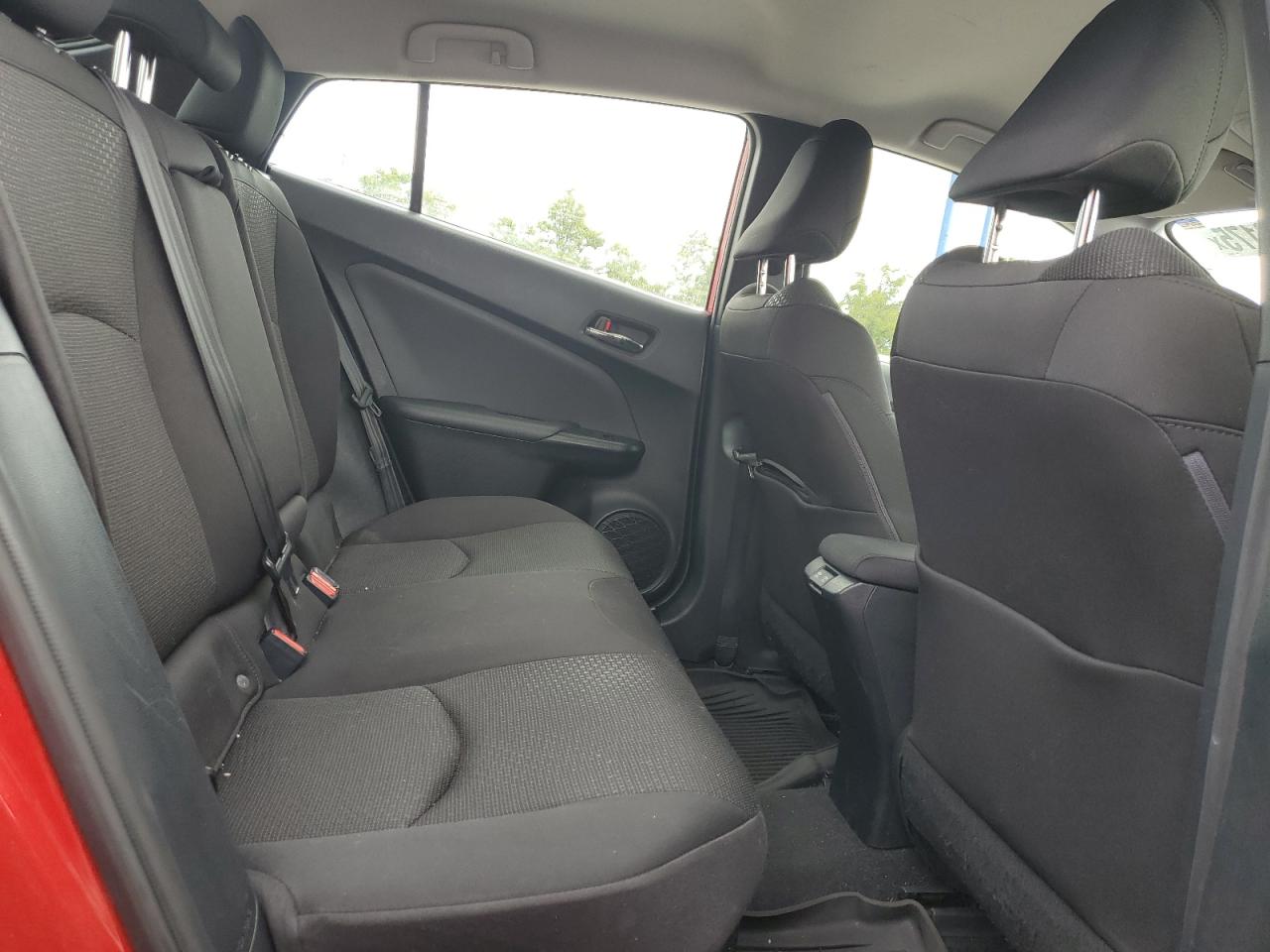 2021 Toyota Prius Le VIN: JTDL9MFUXM3030440 Lot: 69888175